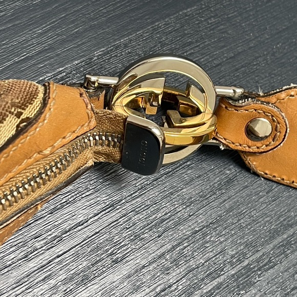 Gucci Monogram Hobo with hood and silver hardware - Picture 16 of 16